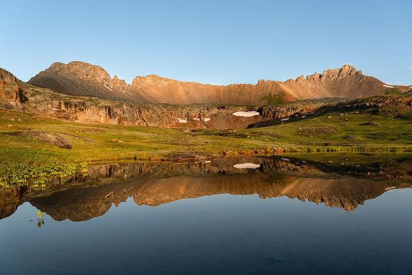 Jaynes Gallery 아티스트의 USA-Colorado-Uncompahgre National Forest Three Needles mountains reflect in mountain pond작품입니다.